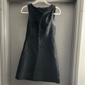 Elegant Black Sleeveless Dress